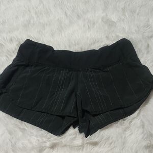 lululemo pin striped Black Women's Shorts